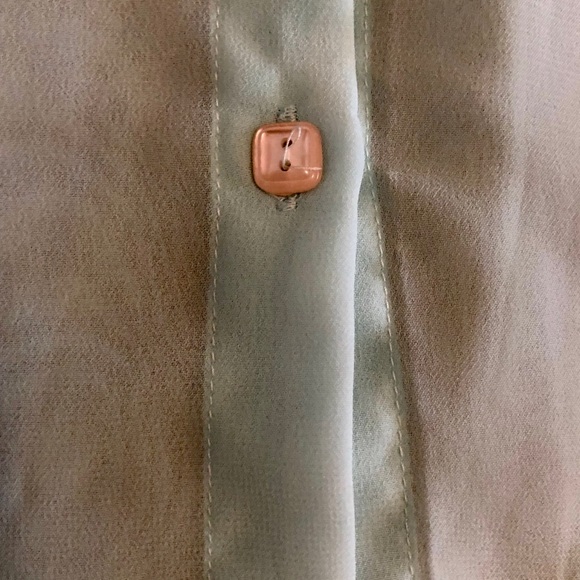 Button Down Blouses - Picture 3 of 7